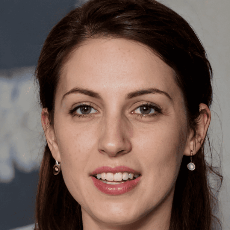 Author - Holly Smart